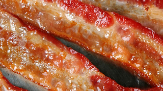 Why The Internet Needs To Break Up With Bacon
