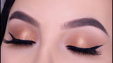 Soft Everyday Winged Liner Eye Look For Work / School or Any Occasion Makeup Tutorial