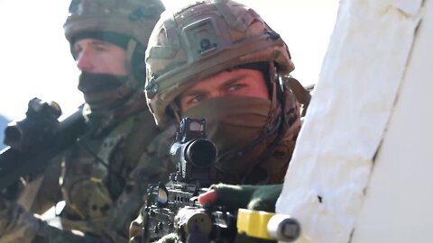 US & Royal Marines Execute a Raid - Northern Viking 2022