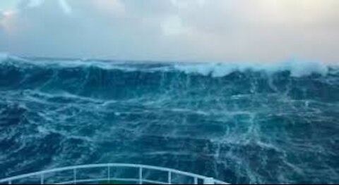 Monster Waves Reaching Oil Rig's Windows | North Sea