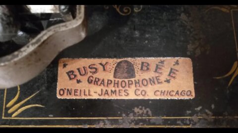 A 1904 record scam - Hiawatha March played on a Busy Bee Cylinder Machine with proprietary mandrel