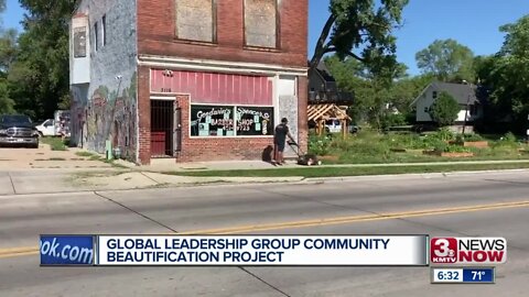 Group work on North Omaha beautification project
