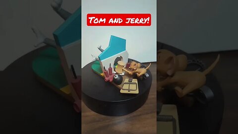 Tom and Jerry Diorama!