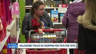 Willoughby police go shopping for toys for tots