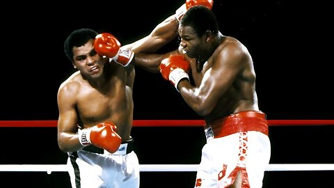 Muhammad Ali vs Larry Holmes