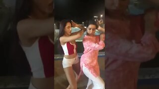 Nora fatehi teaching shraddha kapoor