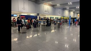 Apps to help check airport lines