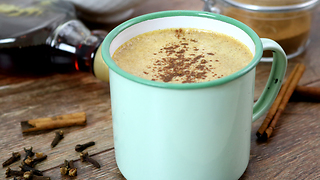 Homemade pumpkin spice latte recipe