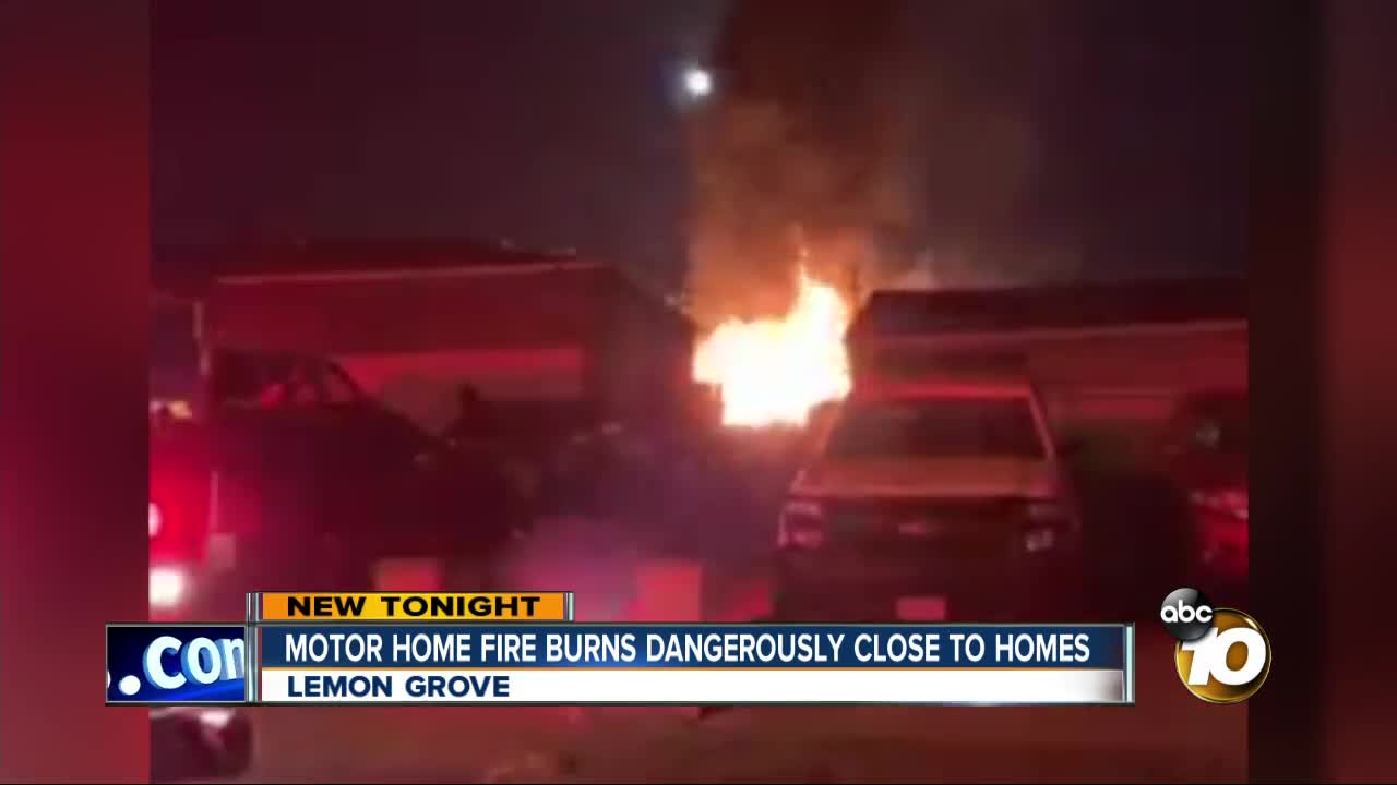 Motor home fire burns dangerously close to homes in Lemon Grove