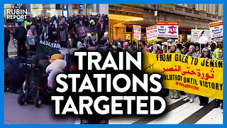 Watch Cops Do Nothing as Pro-Palestine Protesters Take Over Transit Hubs