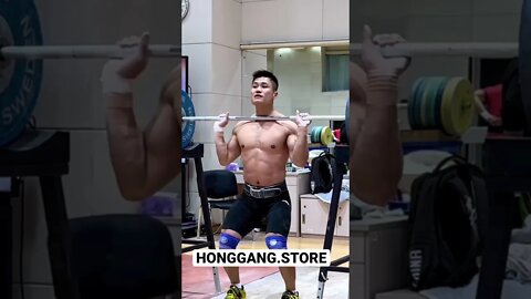 Lu Xiaojun 220kg squat