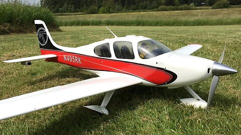 Bryan Ripping With His Great Planes Cirrus SR22T RC Plane At Camano