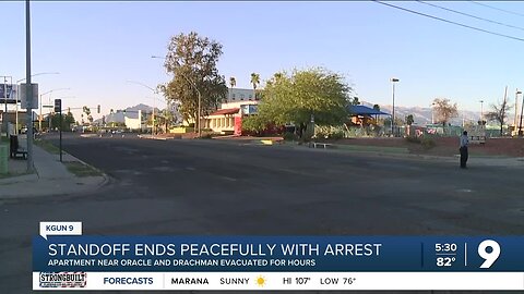 UPDATE: Man arrested after police standoff at apartment complex near Oracle