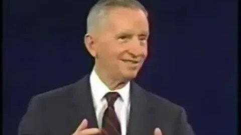 Ross Perot in 1992 Presidential Debate discussed NAFTA and the Giant Sucking Sound