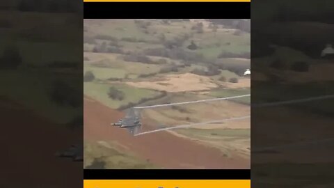 Stunning Footage of #F35 Mach Loop #Aviation #Flying #FighteJet #Pilot