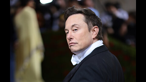 Elon Musk deflects Twitter's legal threat with humor - Just the News Now