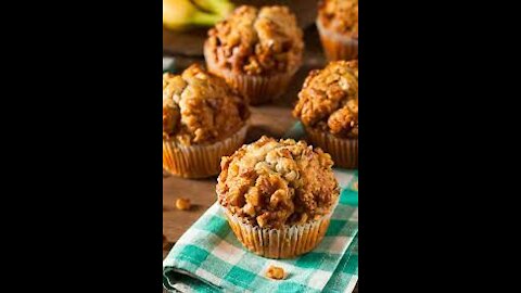 Delicioso e nutritivo Cupcake de Banana com Aveia / Delicious and nutritious Oatmeal Banana Muffins