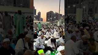 Iftari in #makkah #ramadan #makkahlive