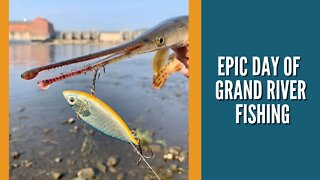 Epic Day Of Grand River Fishing / Late Summer River Fishing For Bass, Walleye, Longnose Gar & Carp