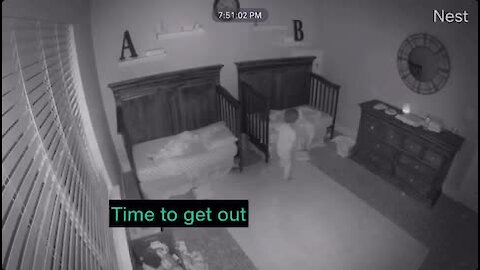 Twins Preciously Find The Courage To Find Mommy During A Thunderstorm