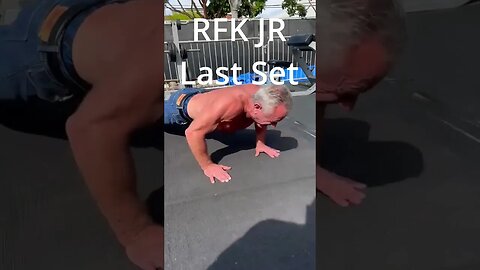 Will Biden do push ups with RFK JR??? AKA the Democratic SWOLEcialist 🏋️‍♂️🏋️‍♂️#biden #democrats