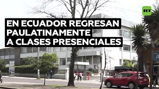 Estudiantes ecuatorianos regresan paulatinamente a clases presenciales