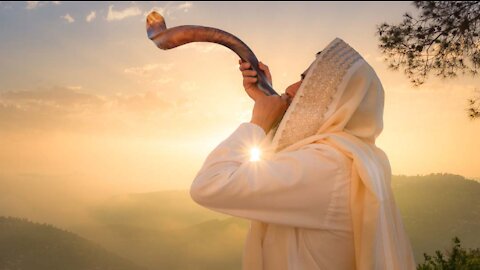 Blowing the Shofar - What does the sounds mean