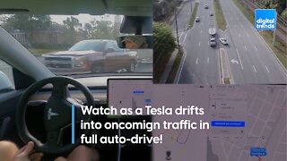 Watch this scary footage of a Tesla auto-driving into oncoming traffic!