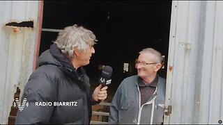 2BOBOS biarrots à Osses... Chez Benat Duhalde éleveur de brebis ferme Bidartea