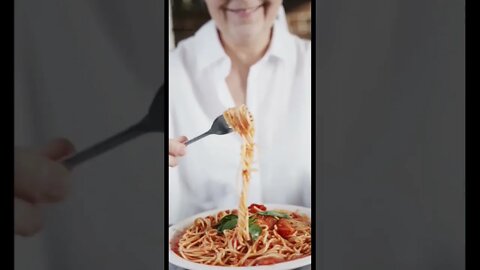 Using Fork To Eat Spaghetti #food #foodline
