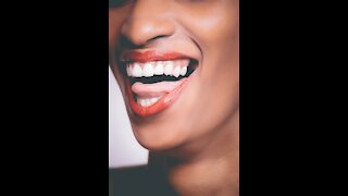 ADD TEETH WHITENING TO YOUR BEAUTY REGIMEN AND SERVICES