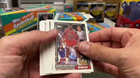 1992-93 Topps basketball SII Jumbo box break Shaq hunting