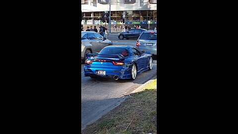 RX7 exhaust going crazy in traffic