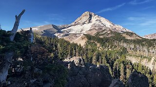 INCREDIBLE VIEWS of Mount Hood from the Cloud Cap Inn Zone! | Timberline Loop | 4K | Oregon