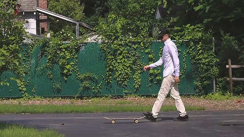 Slow Motion Video - Skateboarding 2023 - Handstand primo Flip in the threads