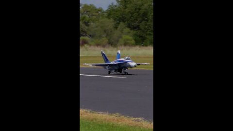 Canadian F-18 Hornet Lands in Texas || RC Jets