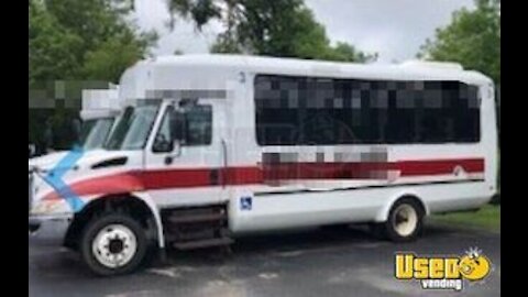 Workable - 2010 International 3200 Diesel Shuttle Bus with Wheelchair Lift for Sale in Ohio