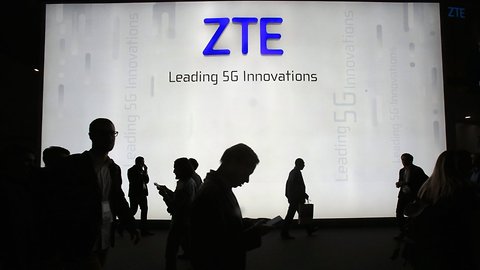 US Lifts Ban On ZTE