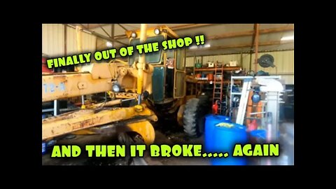 Old John Deere Tractor Finally Pulled Out Of The Shop And Then It Broke Again !!