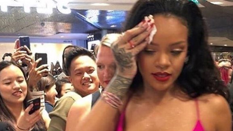 Rihanna Feels Attacked By Fans