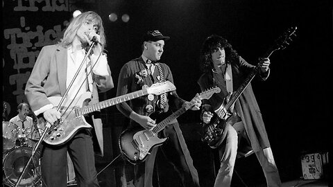 I Want You to Want Me ~ Cheap Trick ~ Live at Budokan ~ With Cool Real & Second Life Shuffle Dancers