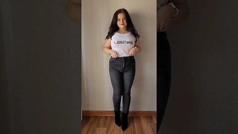 How to style and wear a white t-shirt? (Link in description for Petite merch) Redbubble shirt