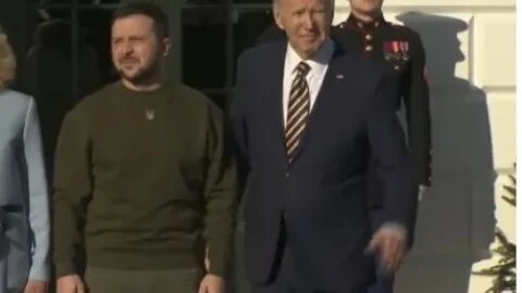 Zelenskyy arrives in the US. 300 days into The Ukraine / Russia War Live Coverage