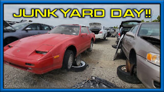 Junk Yard DAY!! + 90 Civic Wagon Content