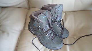 Lowa Renegade GTX Mid Hiking Boots for Men Review