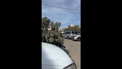 ISRAELI SOLDIERS ATTACKED NETANYAHU YESTERDAY