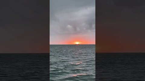Sad sun peeks through the storm cloud in The Florida Keys 🏝️#jimmybuffett #rip #2023