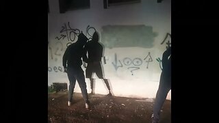 NEWS BUZAU Tineri reparand vandalizarile din Buzau Politia Locala 09 10 2023