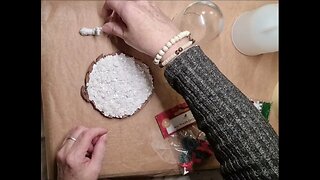 Trying to make a snow globe