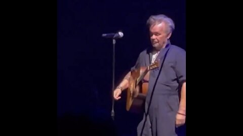 John Mellencamp Gets Triggered Over Hecklers, Ends Shows Early